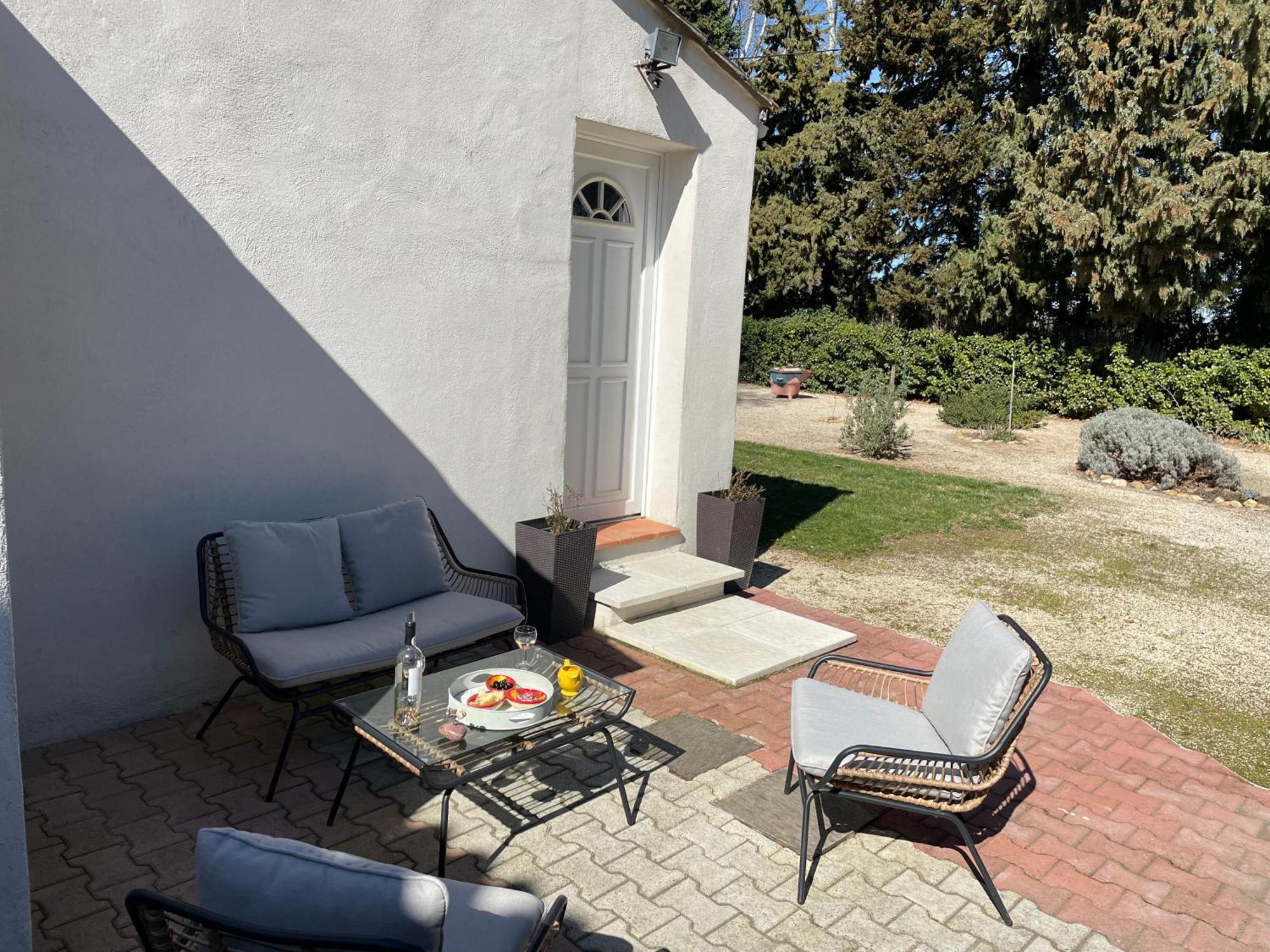 Arles Campagne Location "La Campagn'Arles" Bed & Breakfast Екстериор снимка
