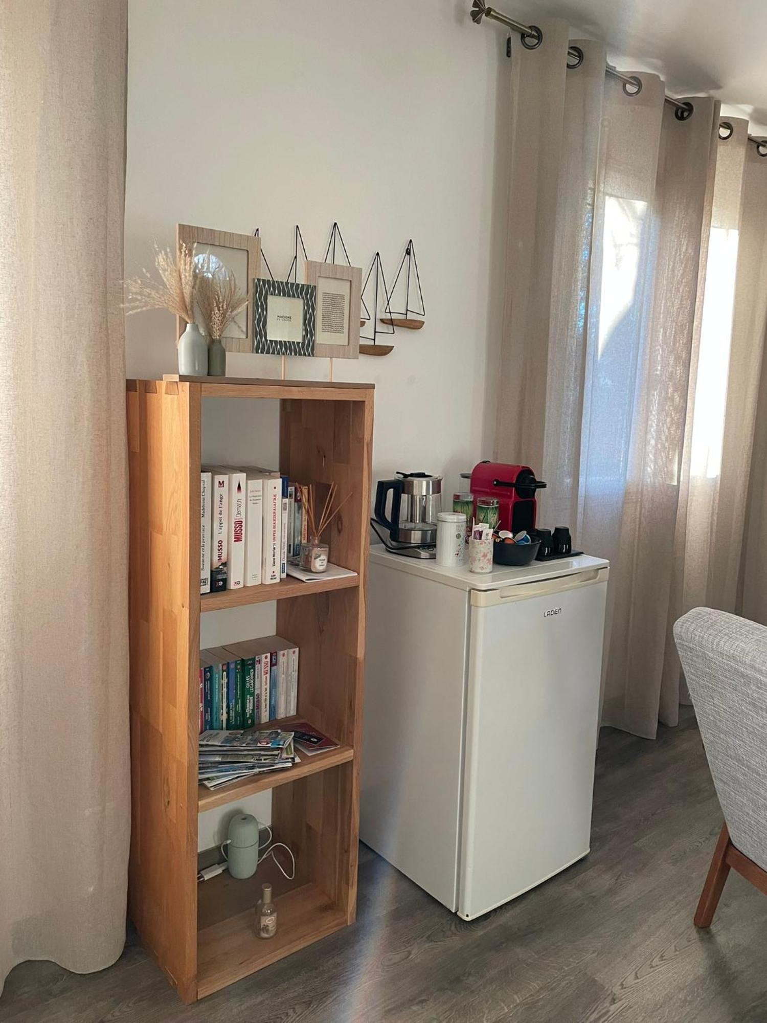 Arles Campagne Location "La Campagn'Arles" Bed & Breakfast Екстериор снимка